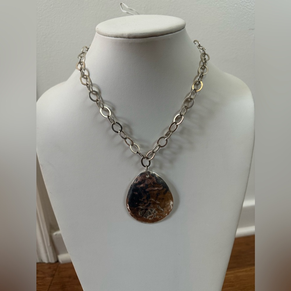 Silpada Retired Sterling Silver Hammered Teardrop Necklace - Picture 1 of 5